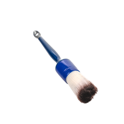 Niebieski pędzelek z jasno-ciemnym włosiem nr. 16
