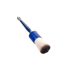 Niebieski pędzelek z jasno-ciemnym włosiem nr. 18